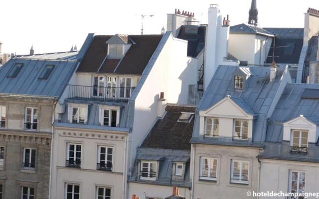 Grand Hotel Dechampaigne вид на фасад