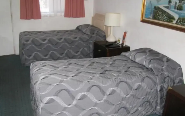 Wayfarer Motel