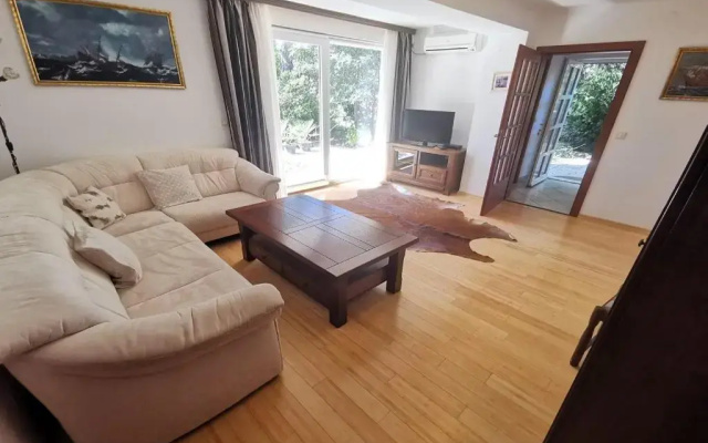 Apartment 4 Biba 22 pax