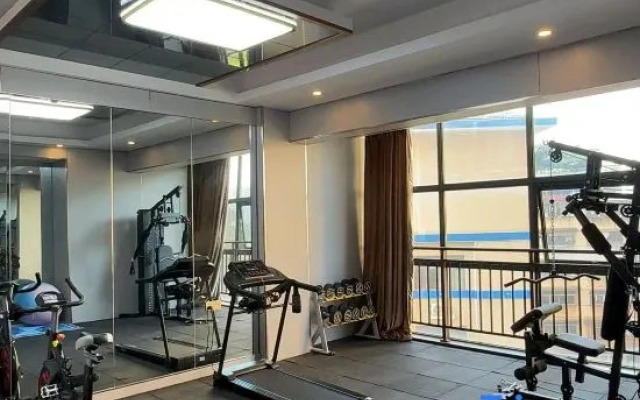Dingwei Hotel Zhangzhou (Yuhou Street)