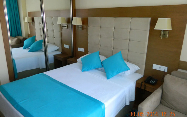 Liona Hotel
