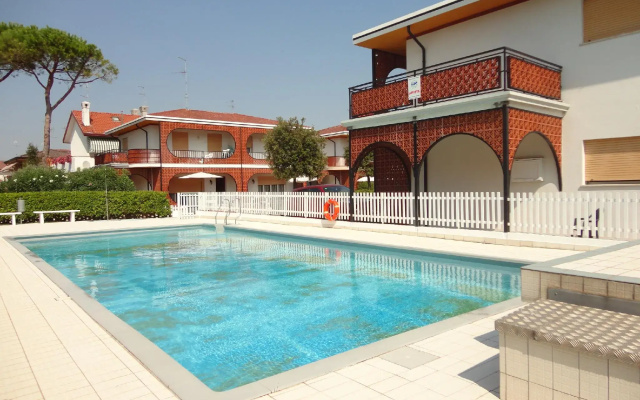 Beautiful Villa With Garden for 8 - Swimming Pool- Beahost Rentals