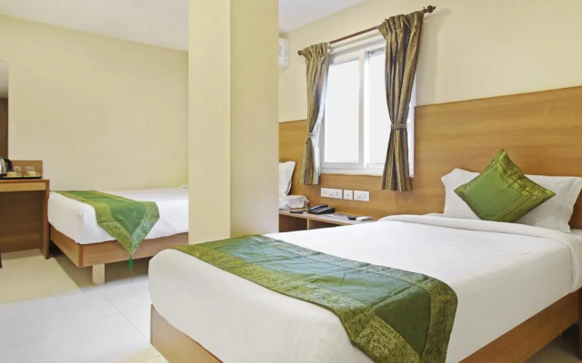 Itsy Hotels Jansi Residency