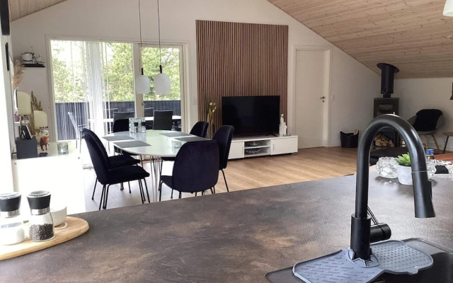 4 Star Holiday Home in Hals