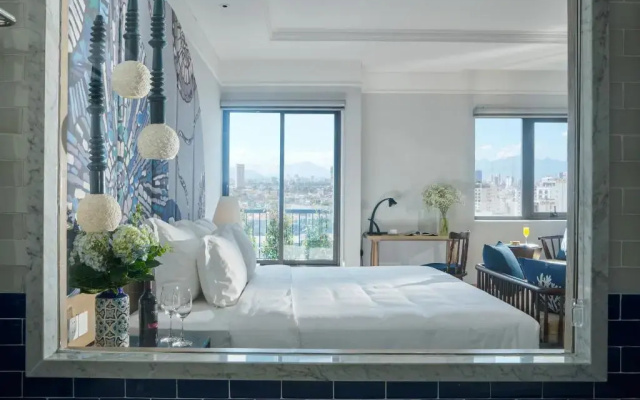 Sofiana My Khe Hotel & Spa - Rooftop Pool Bar - Free 01 Draught Beer and 20-minute Spa per Room