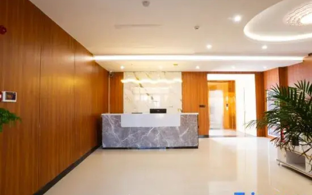 Yilong Ruiyun Hotel (Hengshui Heping East Road)