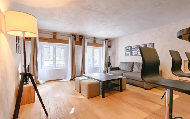 Luxurious & Design Flat 2BR/8P- Boulevard Saint Germain