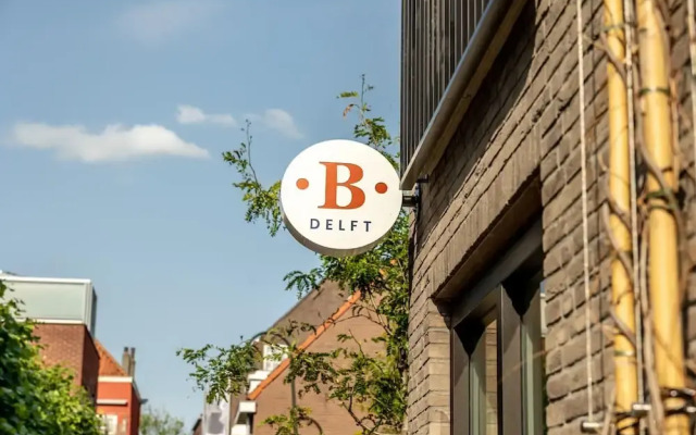 Playful and Luxurious Apartment in Heart of Delft