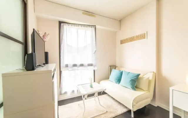 Revon Private Apartment Downtown