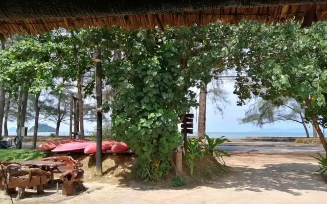 Fisherman's Huts