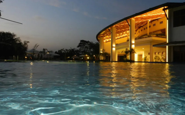 Gulmohar Greens - Golf & Country Club