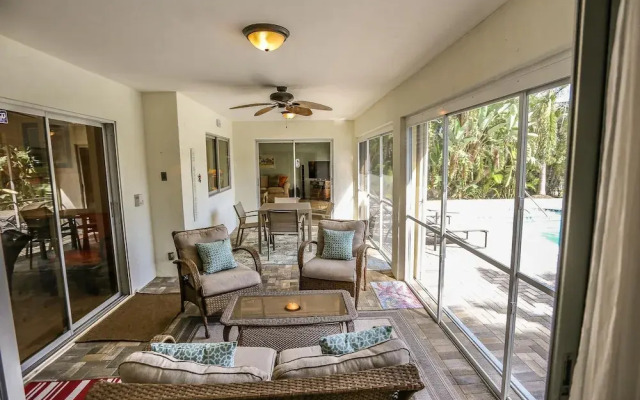 5150 Williams Dr. - M