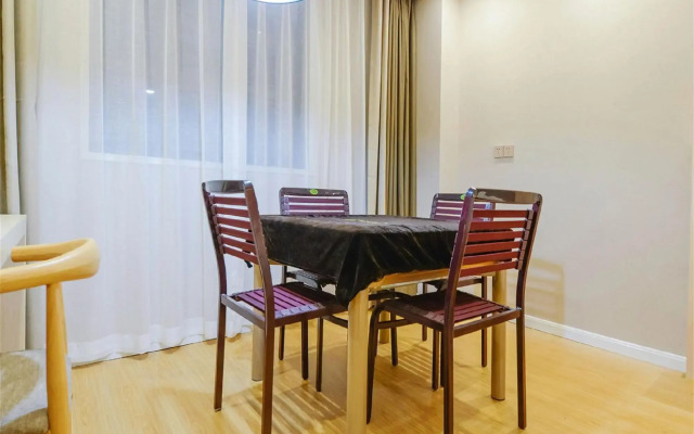 Super 8 Hotel (Wanzhou Wanda Plaza Gaosuntang Pedestrian Street Store)