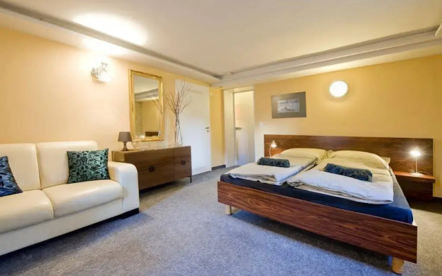 Amadeus Apartments