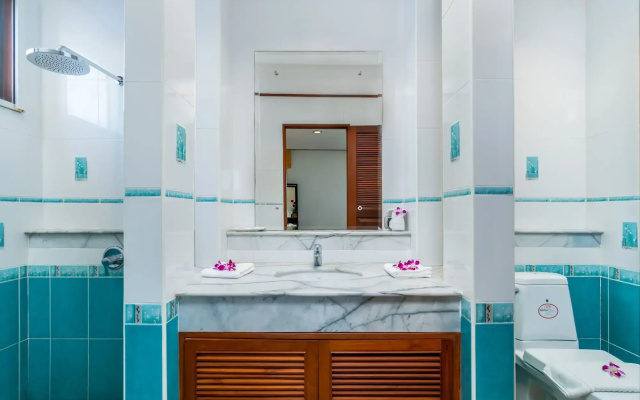 Surin Sabai Condominium 2