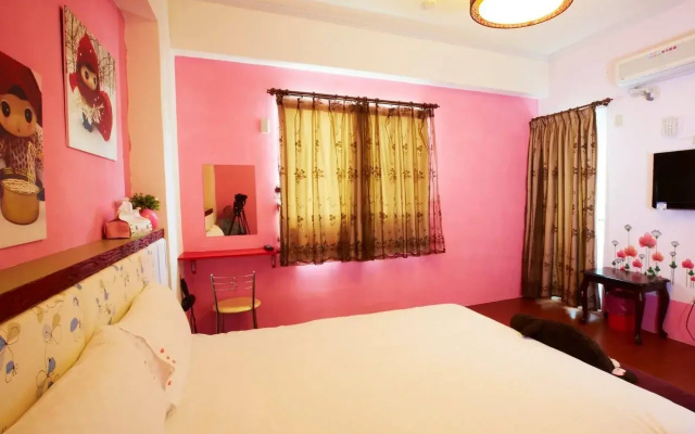 Strawberry Milk B&B