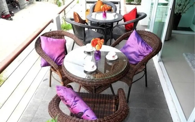 Sunrise 3 bedrooms Apartment In Nai Harn