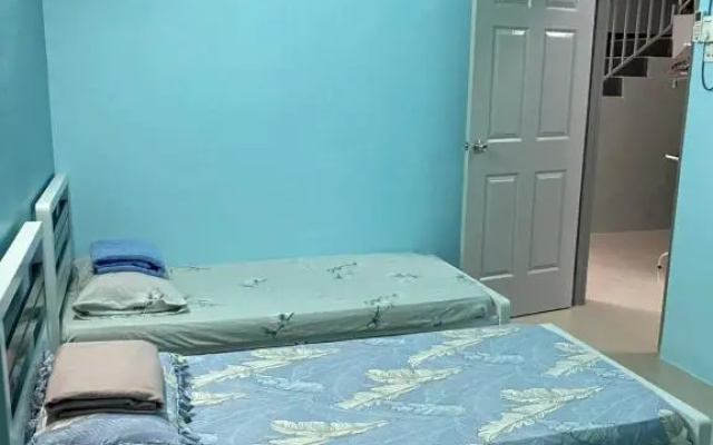 Makmur homestay