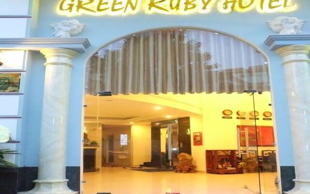 Green Ruby Hotel вид на фасад