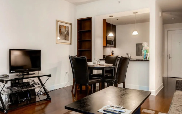 Bluebird Suites at Mt. Vernon Triangle