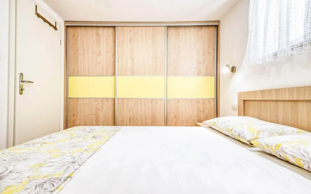 Apartments Gracin