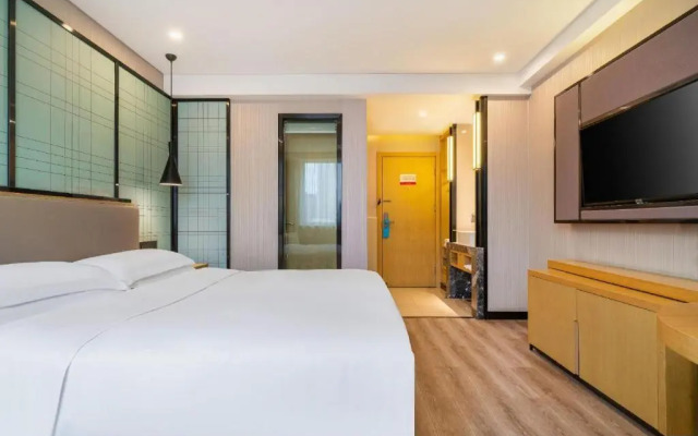 Echarm Hotel Yingshang Wuzhou Wanhui Square