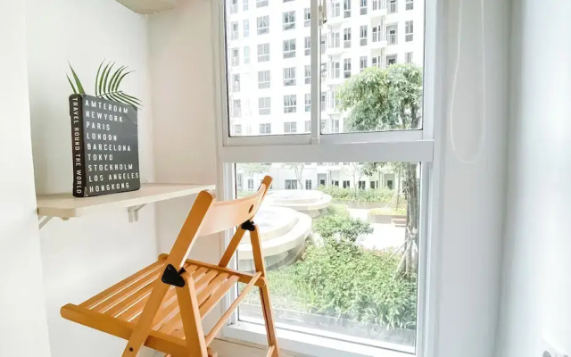 Cozy And Homey Studio At Apartment Tokyo Riverside Pik 2