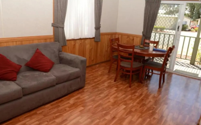 Port Augusta Holiday & Caravan Park