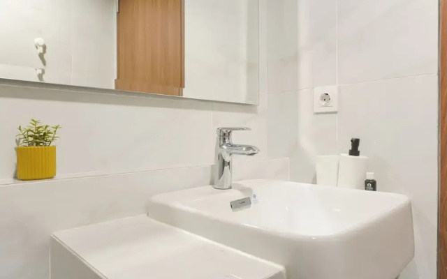 Cozy and Elegant Studio The Smith Alam Sutera Apartment