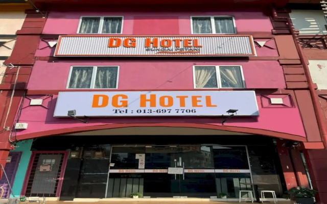 Oyo 90999 Dg Hotel