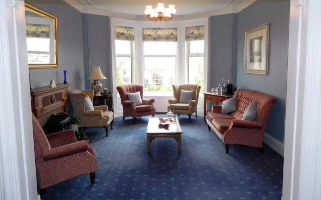 Shelleven House