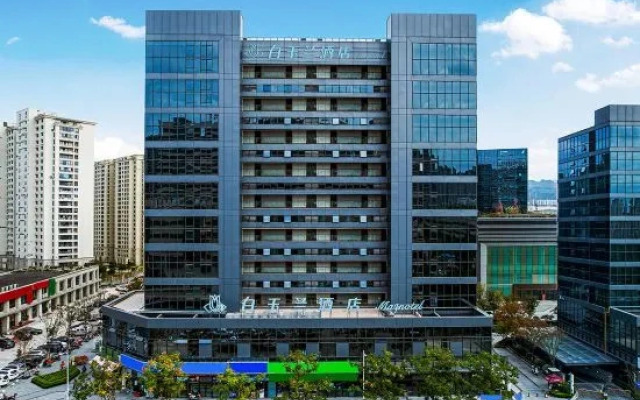 Magnotel Hotel