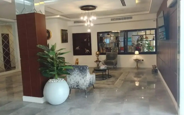 Grand Hyatt Hotels