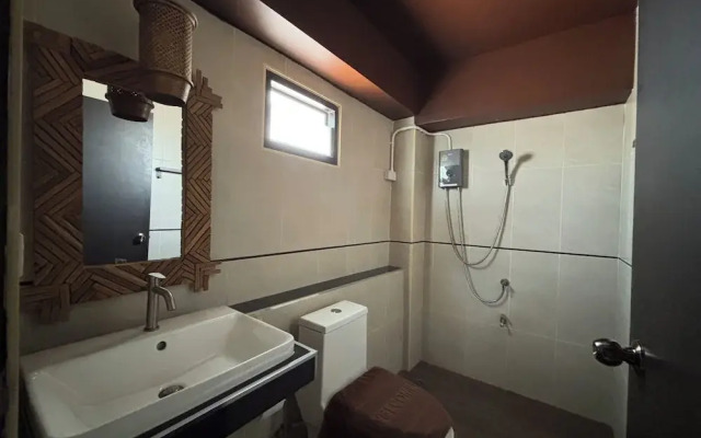 Phoenix Room