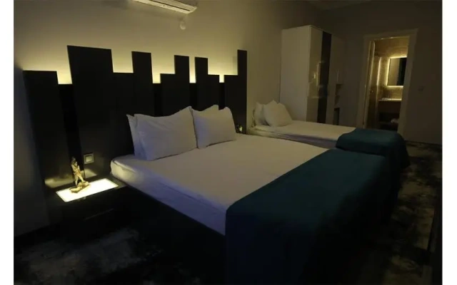 Plaza Hotel Izmir