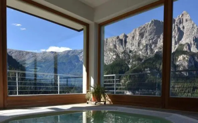 Hotel Gstatsch