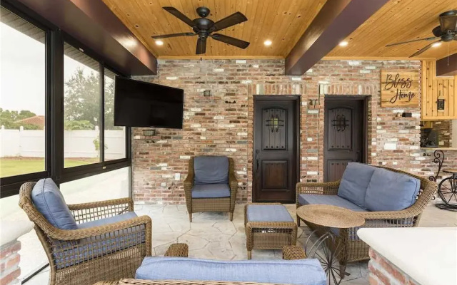 Beach Daze by Distinctive Beach Rentals