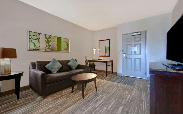 Hilton Garden Inn  San Bernardino