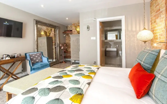Rooms at Number One
