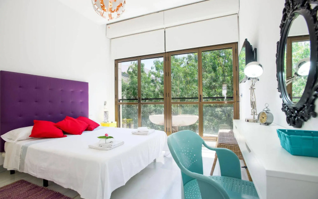 The Zentral Suites & Apartments