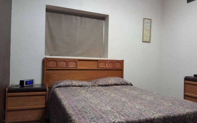 Hat Motel