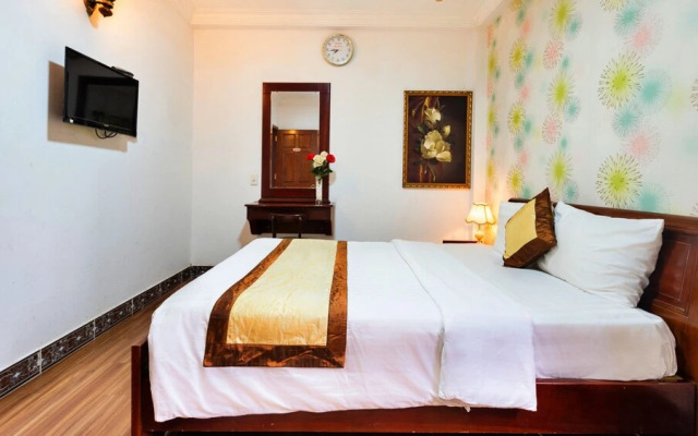 HANZ Front Hong Vy 2 Hotel