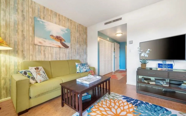 Kona Plaza#217