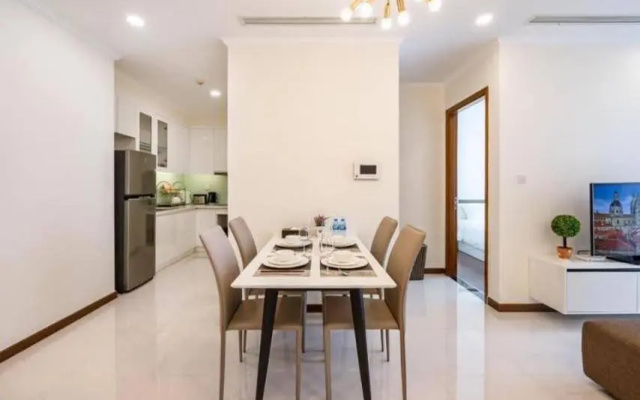 Lux Apartment- Vinhomes Central Park