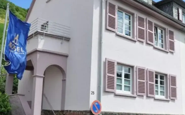 Haus Rosa Comfortable Holiday Residence