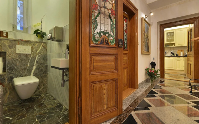 Charming Prague Downtown Flat