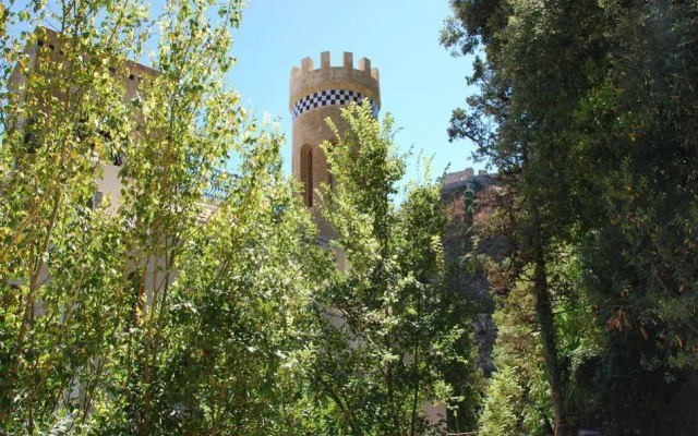 Erice Villa Terrace and Balcony