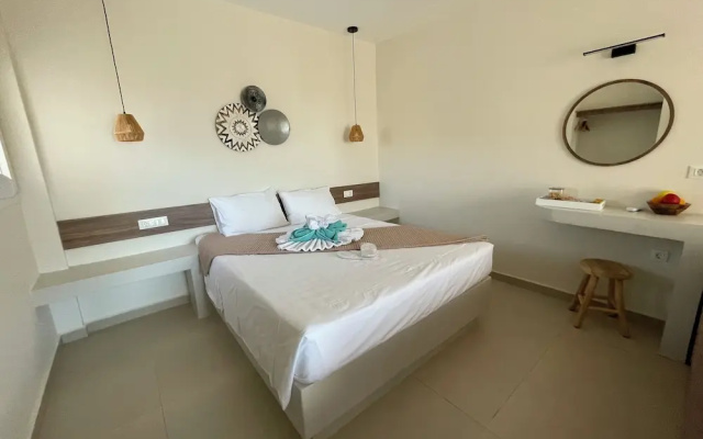 Tamaris Suites