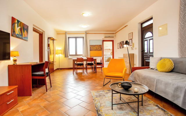 Apartments Sinisa