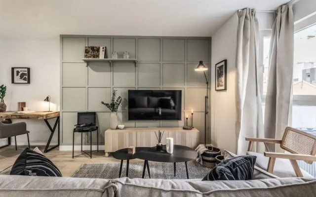 Santillana - 1 Bedroom and Pool in Castilla